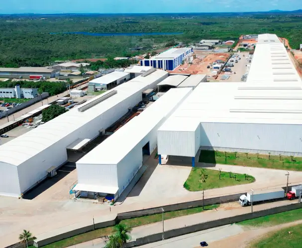 Imagem aérea da fábrica
